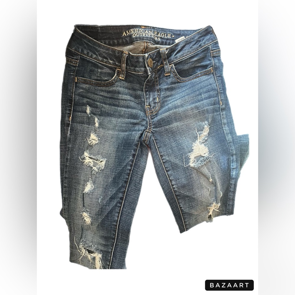 Women’s American Eagle jeans